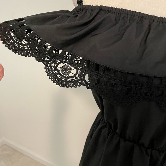 Amazon dress - Picture 4 of 4